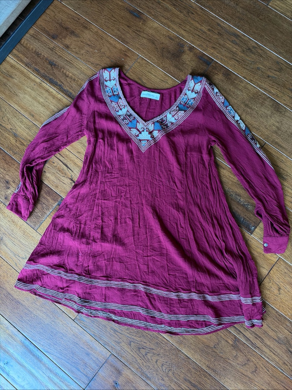 abercrombie fitch women Burgundy Mini Dress V Neck Embroidery Boho Flowy L
